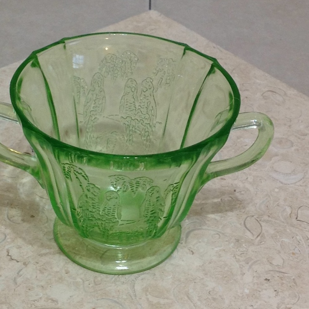 Green "Parrot" Depression Glass Sugar Bowl